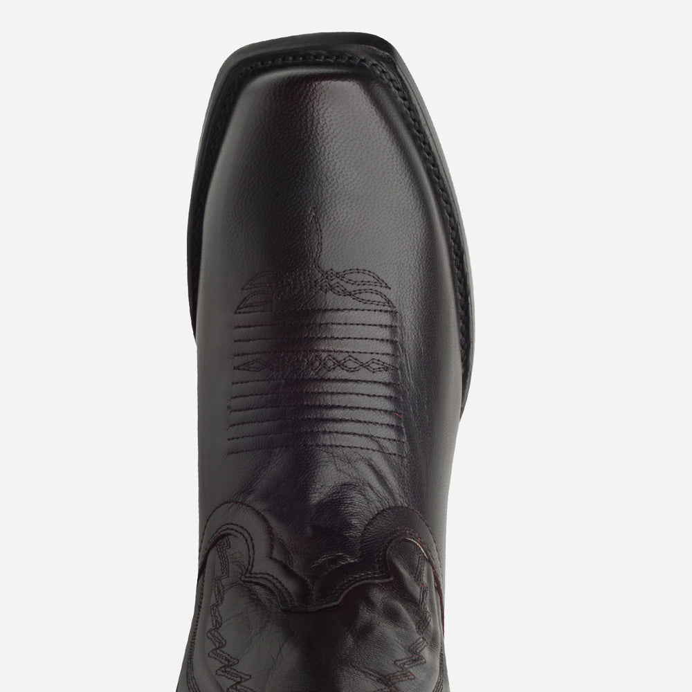 
                  
                    Lincoln 42 Vivaldi Black Cherry
                  
                
