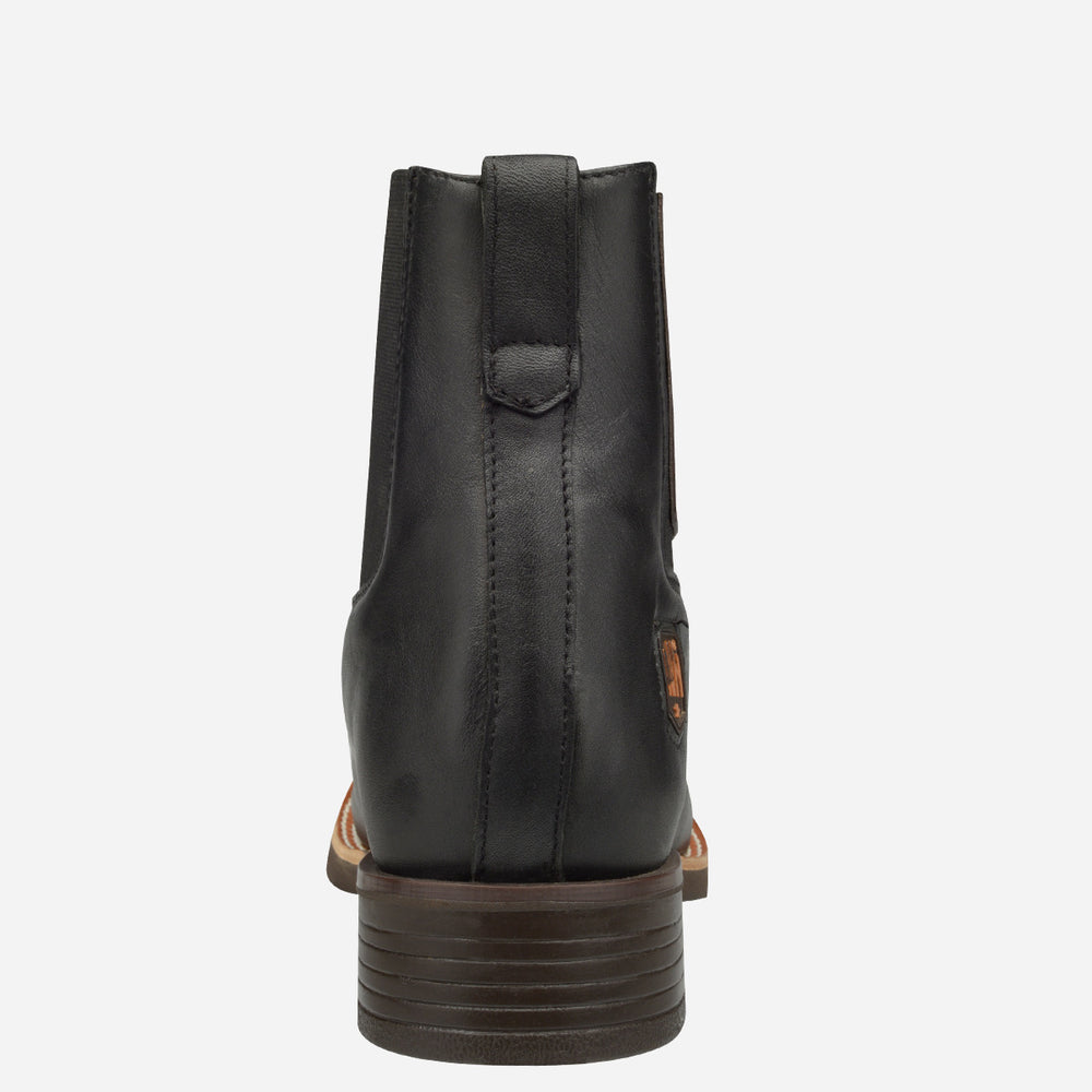 
                  
                    Tekila 20 Palomino Negro con bordado
                  
                